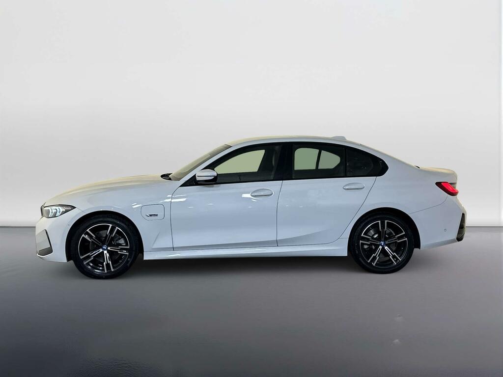 BMW 3 Series 2.0 330E 12Kwh M Sport Saloon Plug-in H PF72NFD White #5