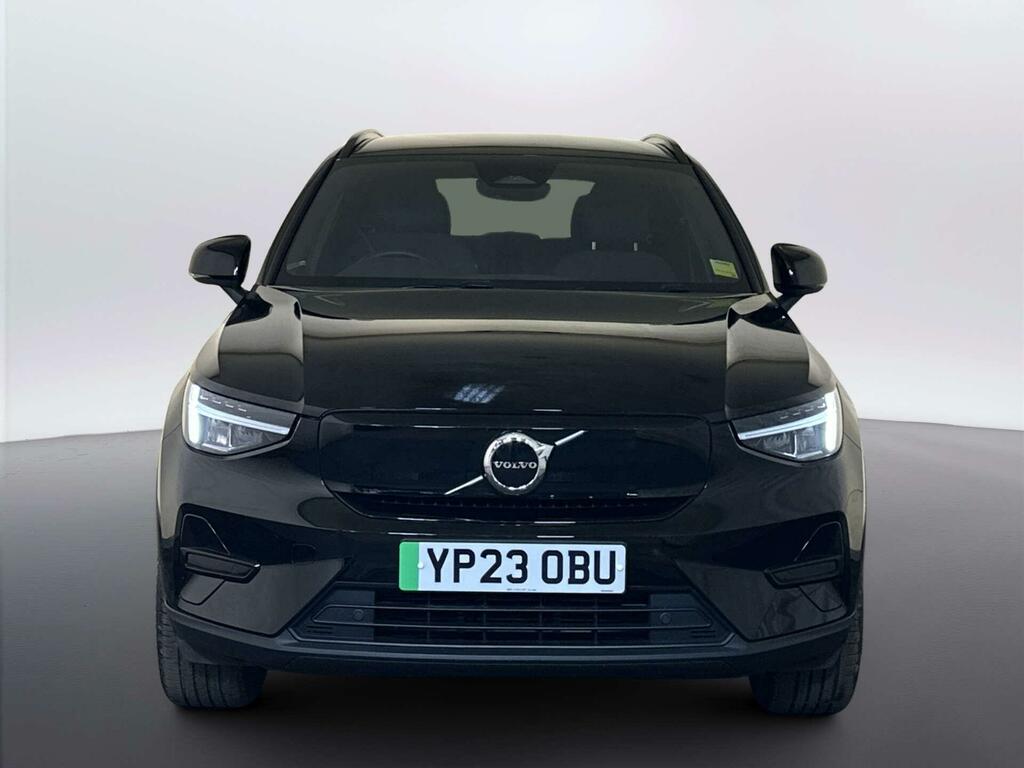Volvo XC40 Recharge 69Kwh Core Suv 231 Ps YP23OBU Black #3