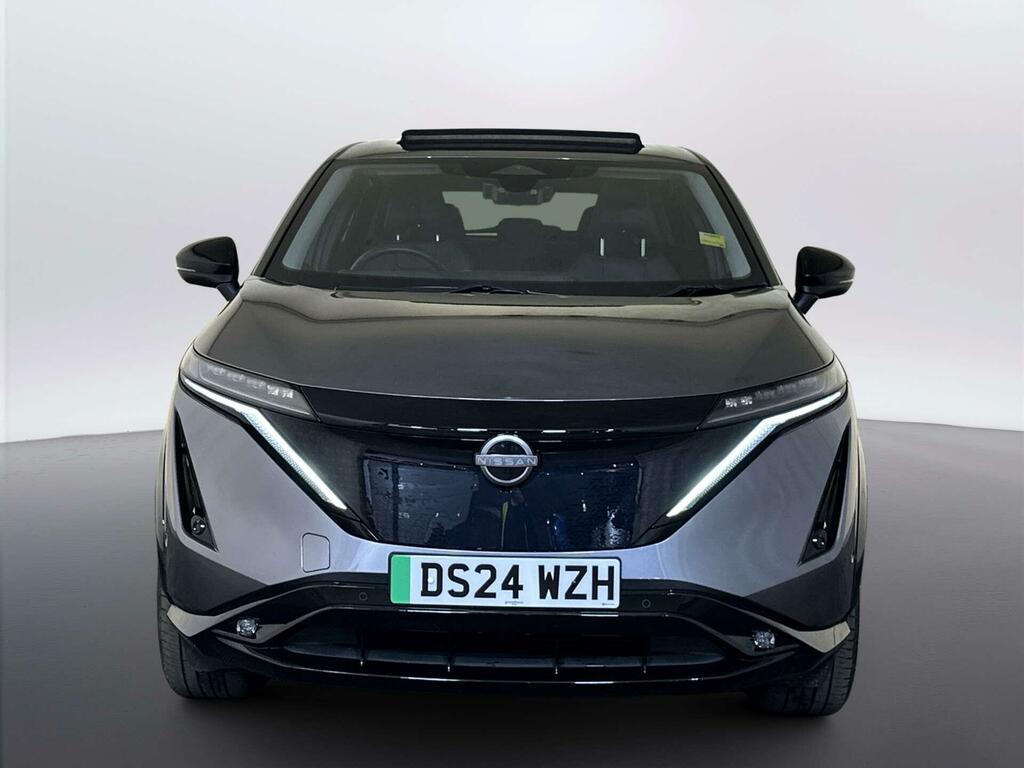 Nissan Ariya 87Kwh Evolve Suv 22Kw Charger 2 Grey #3