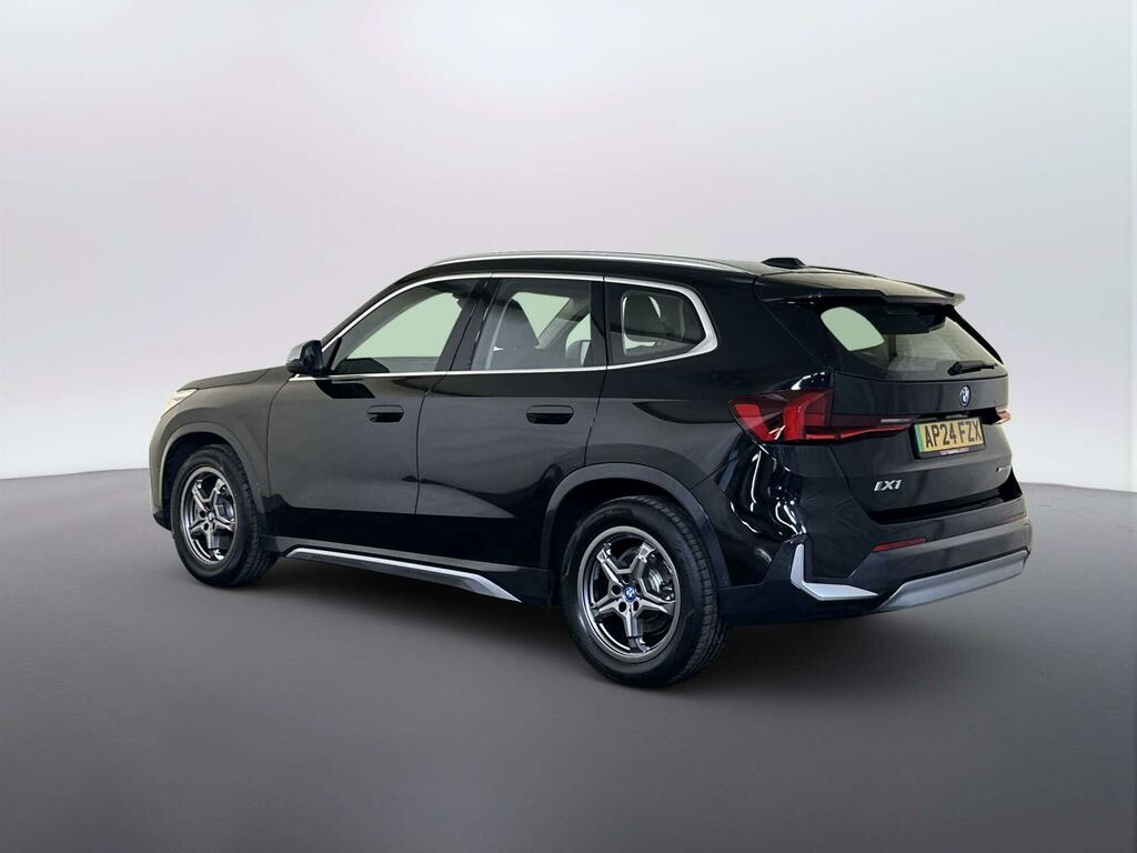 BMW iX1 30 66.5Kwh Xline Suv Xdrive 11K Black #6