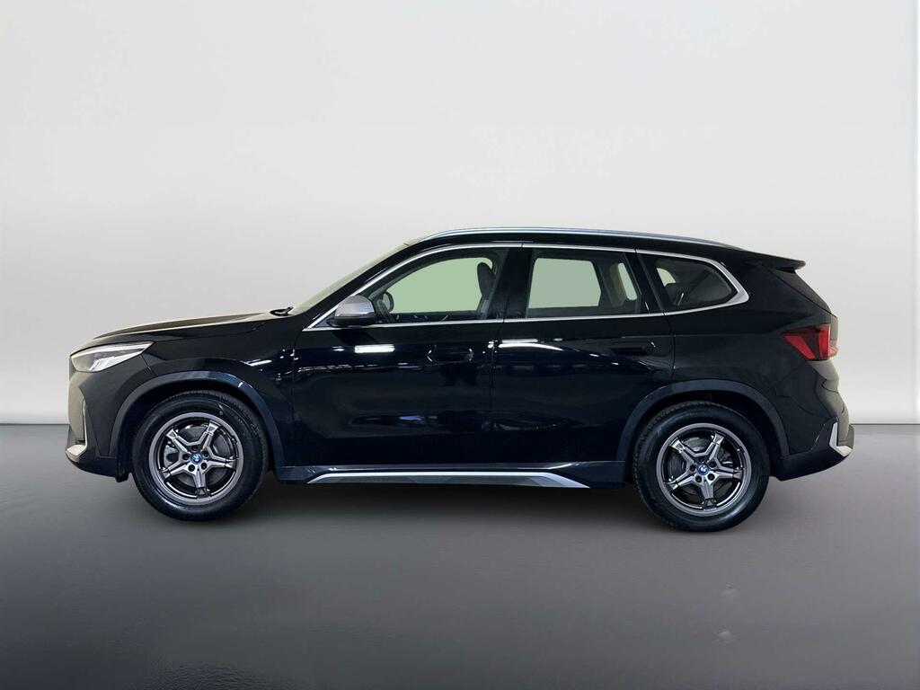 BMW iX1 30 66.5Kwh Xline Suv Xdrive 11K Black #5