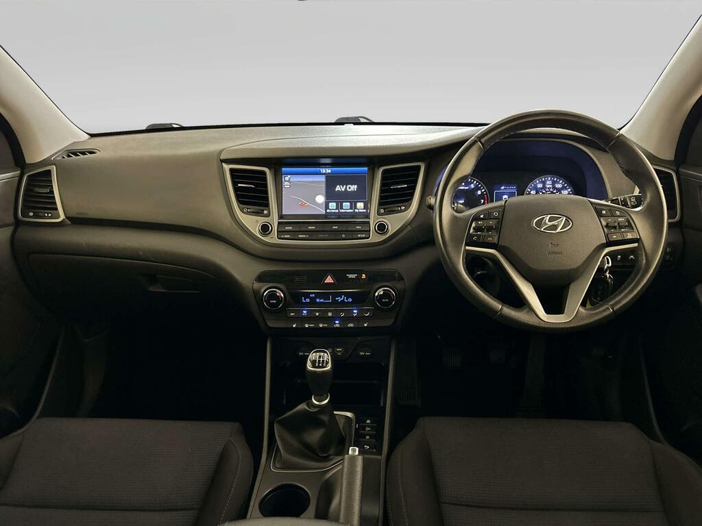 Hyundai Tucson 1.6 Gdi Blue Drive Se Nav Suv Eu EY18BFE Grey #2
