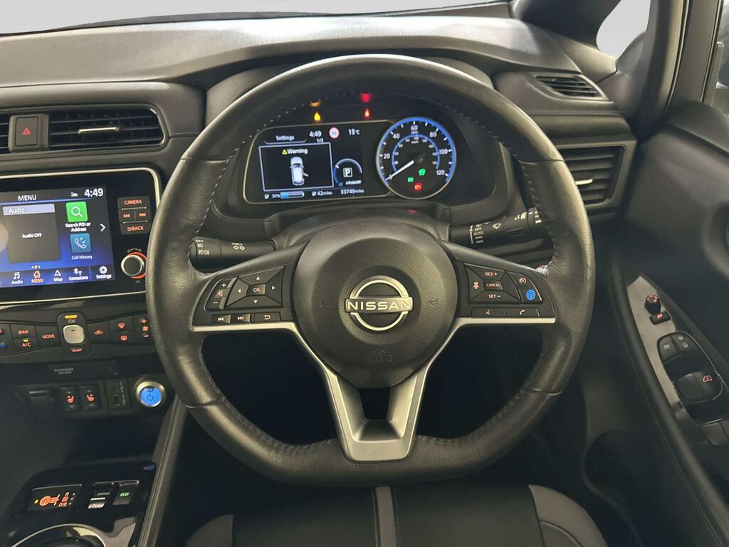 Nissan Leaf 39Kwh N-connecta Hatchback 150 White #14