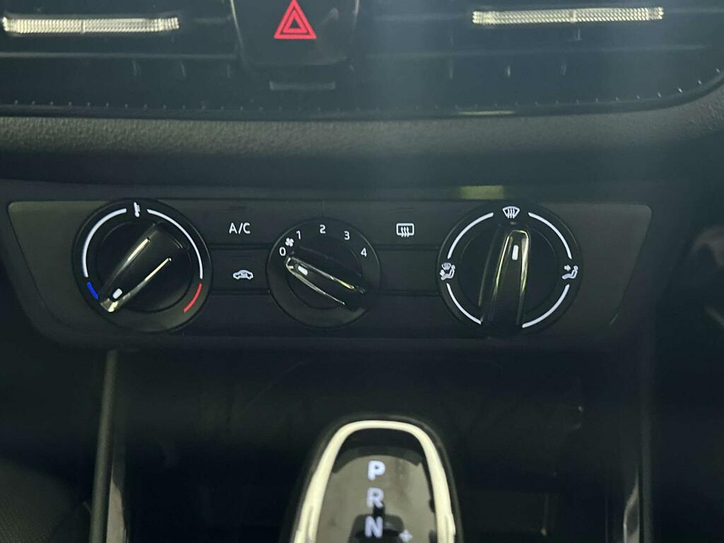 Skoda Fabia 1.0 Mpi 80 Se Comfort Blue #21
