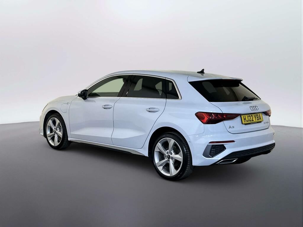 Audi A3 1.4 Tfsie 40 S Line Sportback Plug-in H White #6