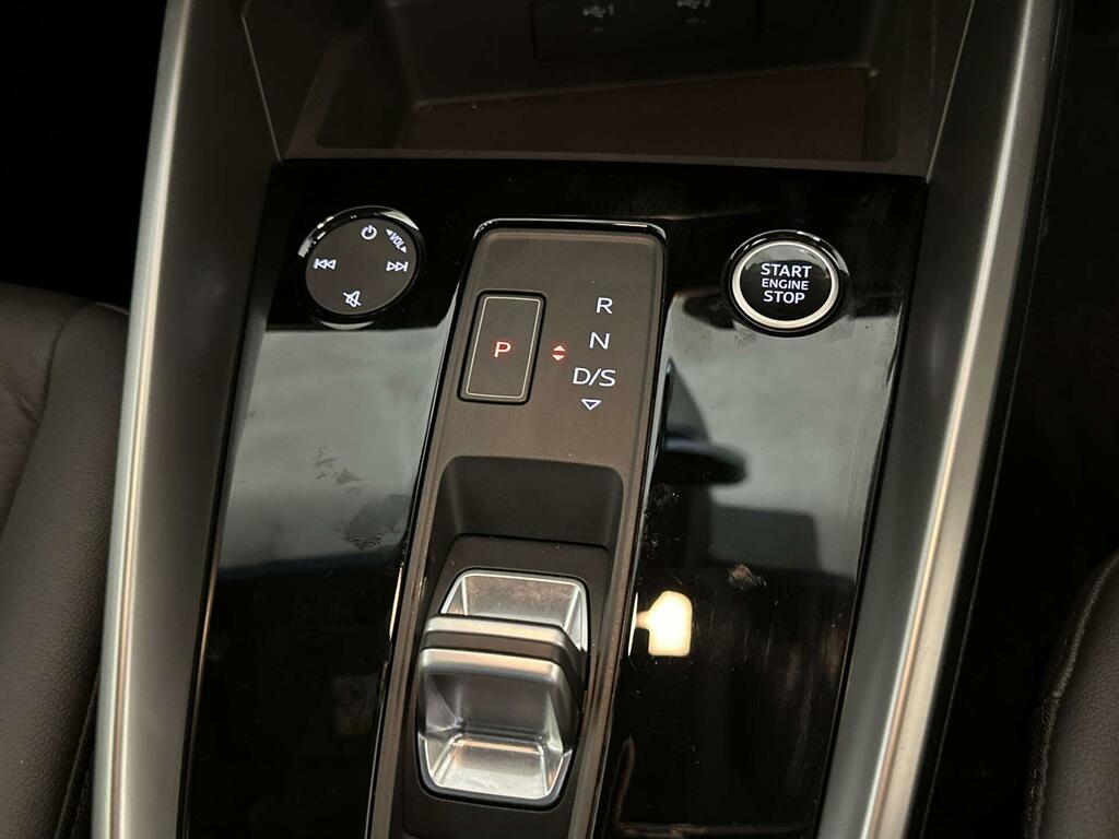 Audi A3 35 Tfsi Sport S Tronic  #23