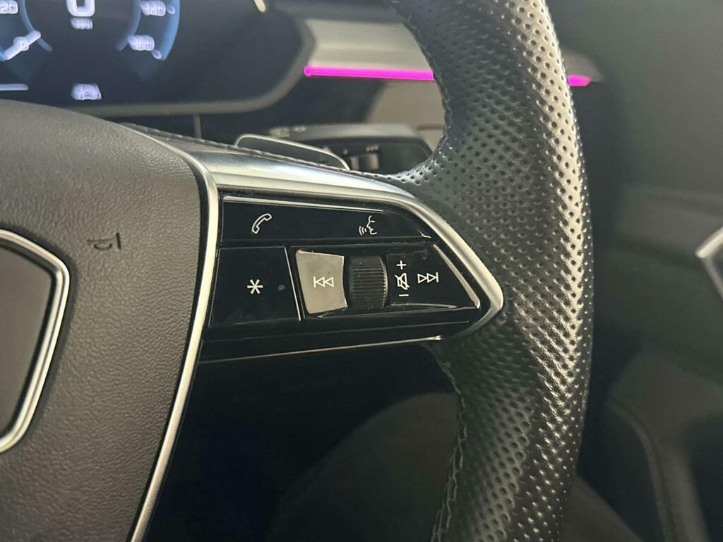 Audi E-tron E-tron Sportback 55 S Line Quattro Black #17