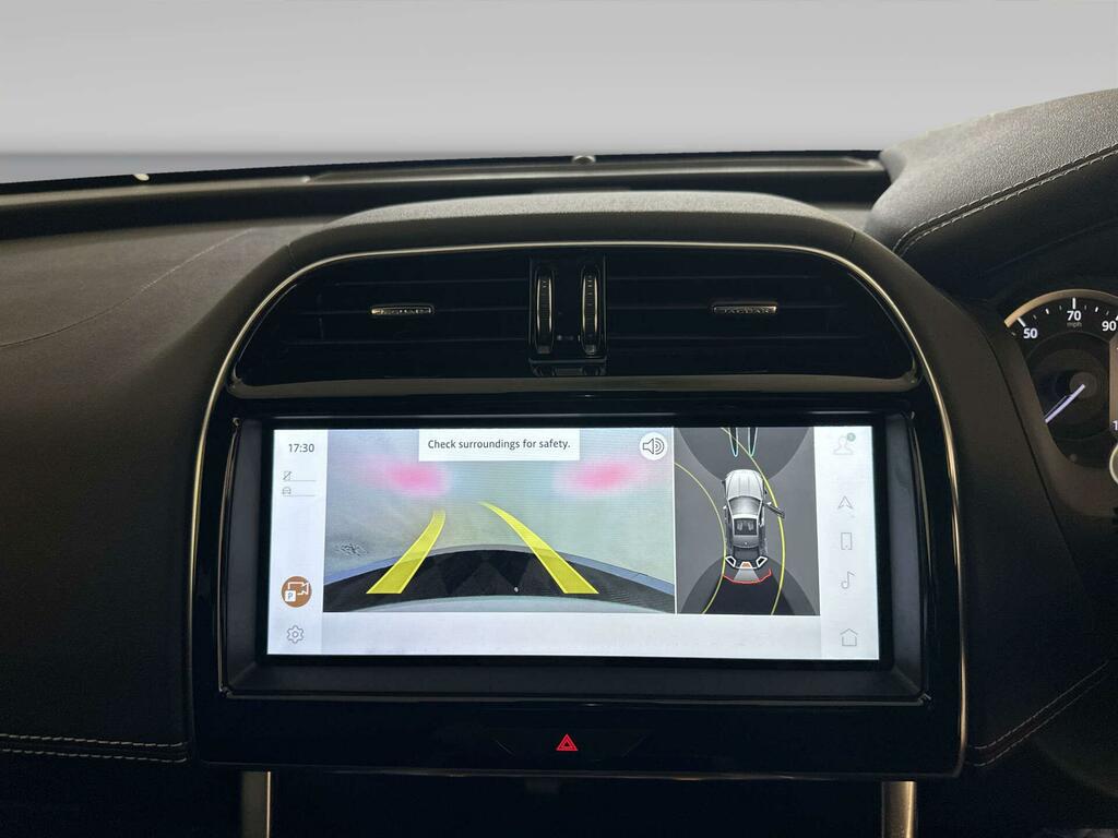Jaguar XE 2.0 D200 R-dynamic Se Black Grey #18