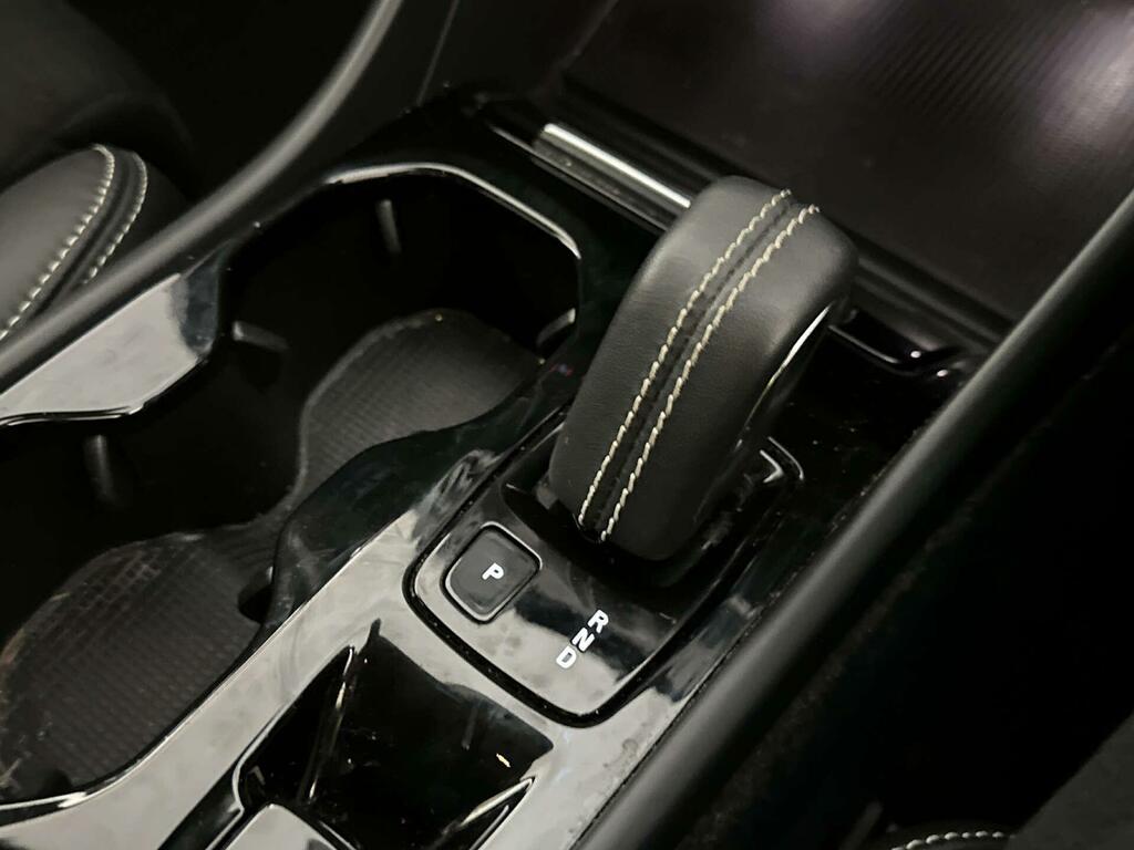 Volvo XC40 2.0 B3p Plus Dark  #22