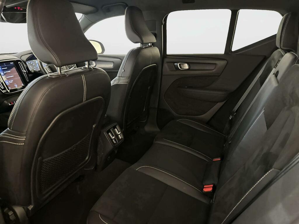 Volvo XC40 2.0 B3p Plus Dark  #12