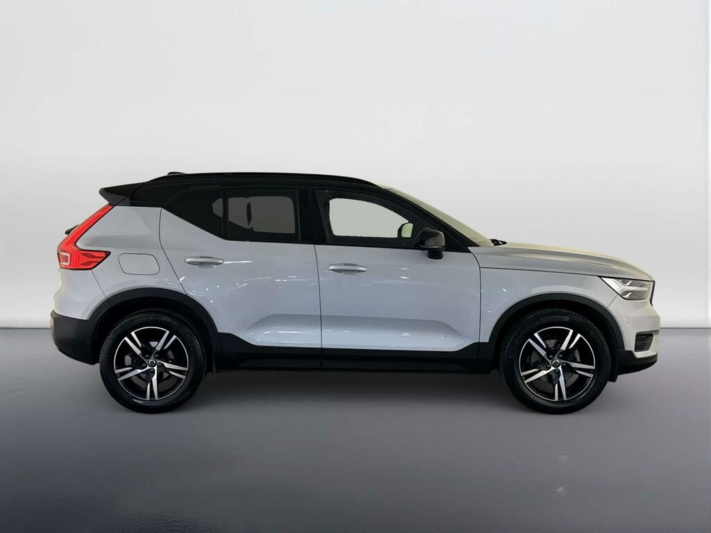 Volvo XC40 2.0 B3p Plus Dark  #9