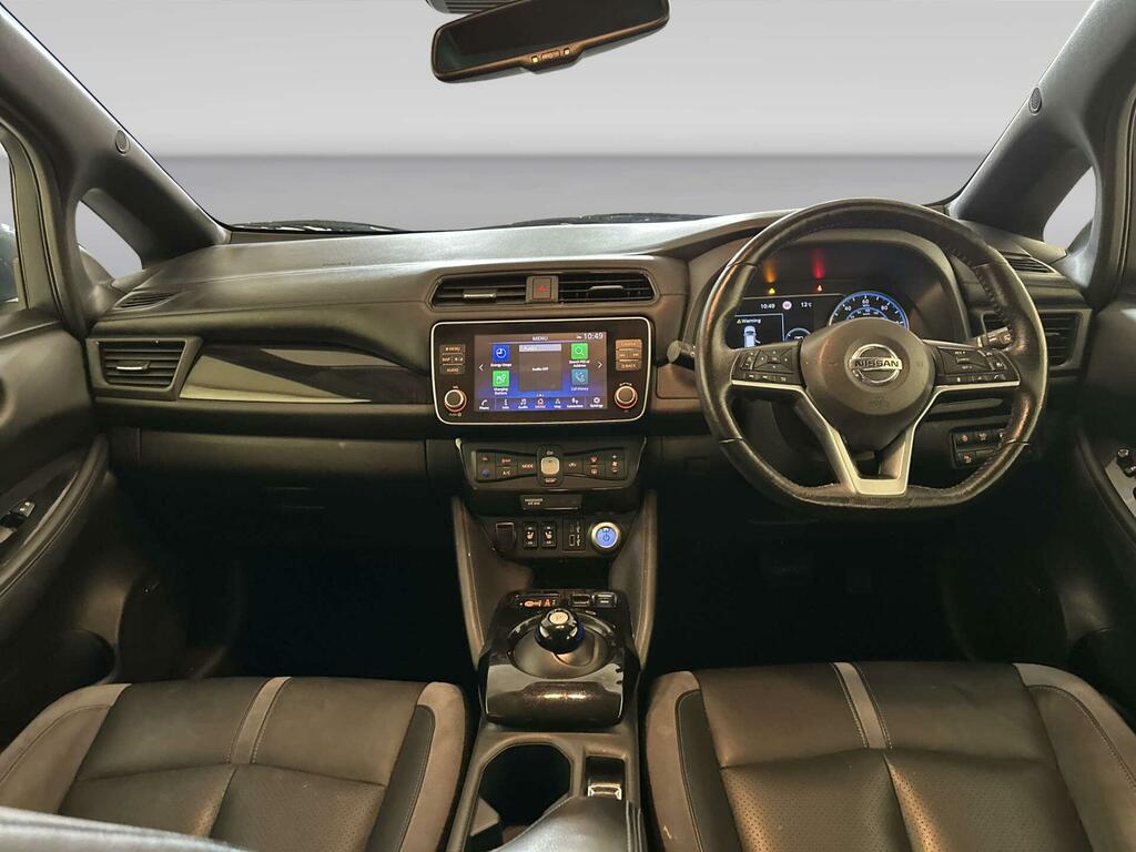 Nissan Leaf 40Kwh Tekna Hatchback 150 Ps Grey #2
