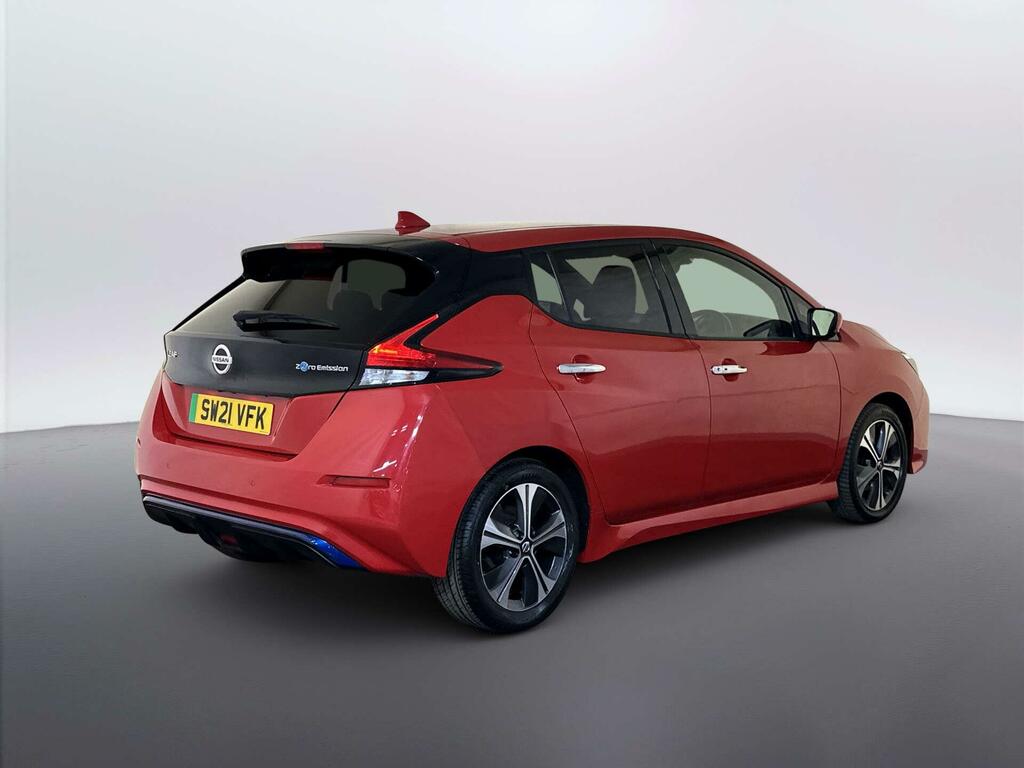 Nissan Leaf Hatchback E 160Kw E N-connecta Blue #8