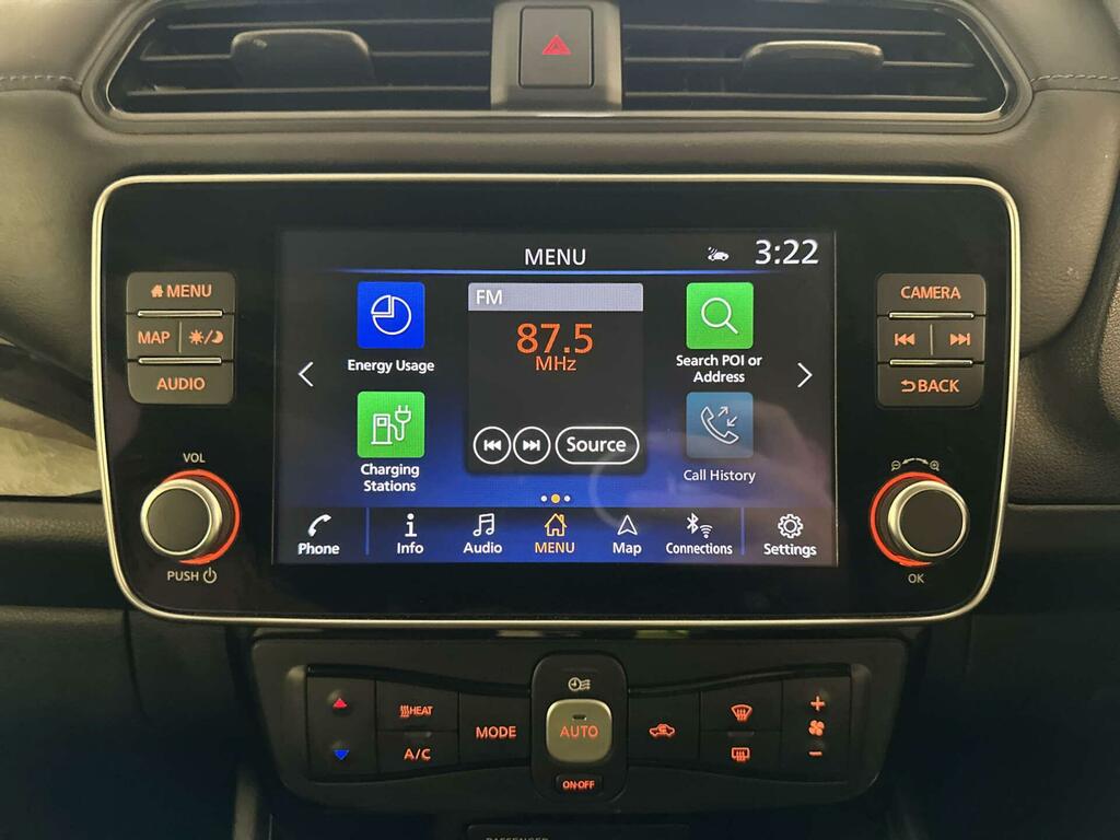 Nissan Leaf Hatchback E 160Kw E N-connecta Blue #20