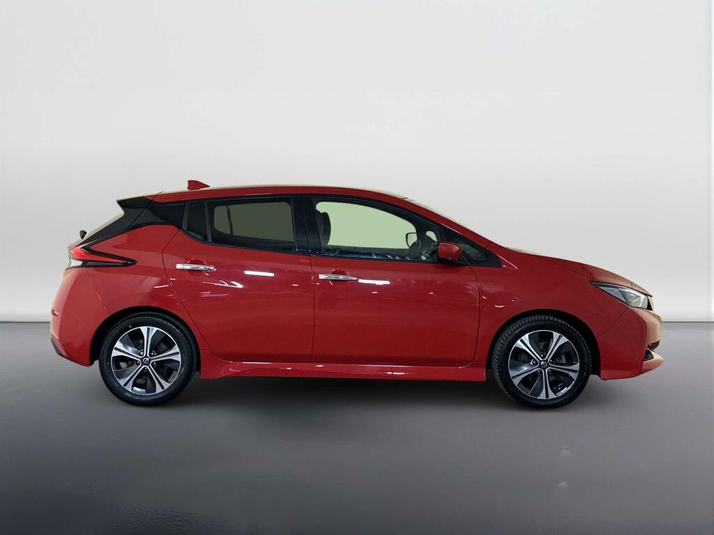 Nissan Leaf Hatchback E 160Kw E N-connecta Blue #9