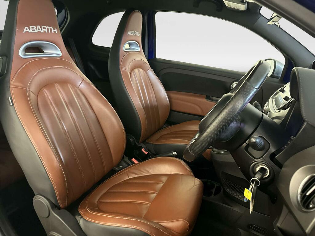 Abarth 595 595 Red #11
