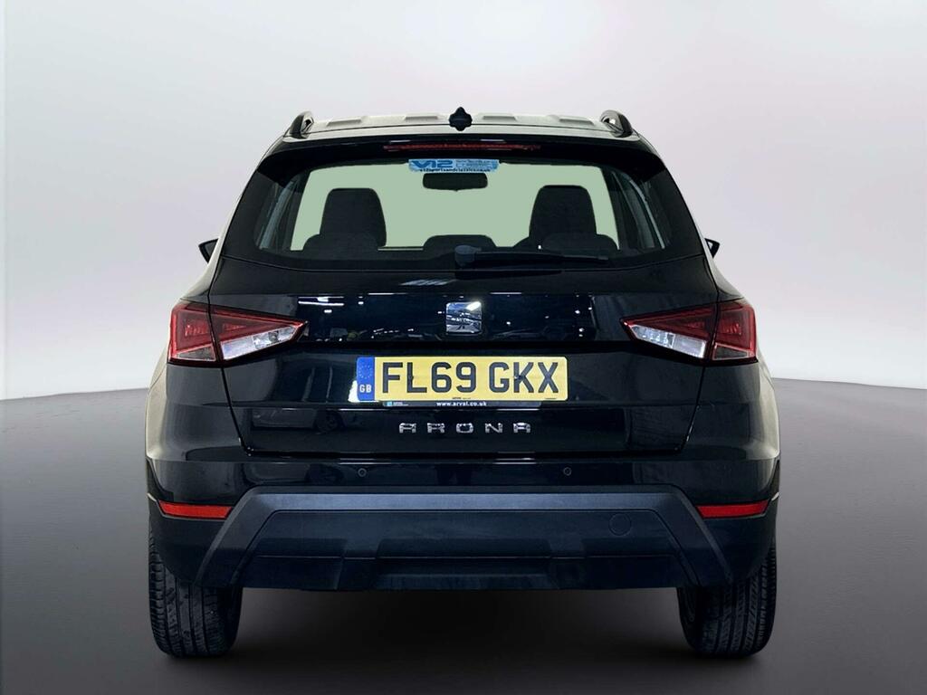 Seat Arona White #7