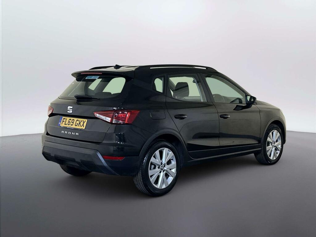 Seat Arona White #8