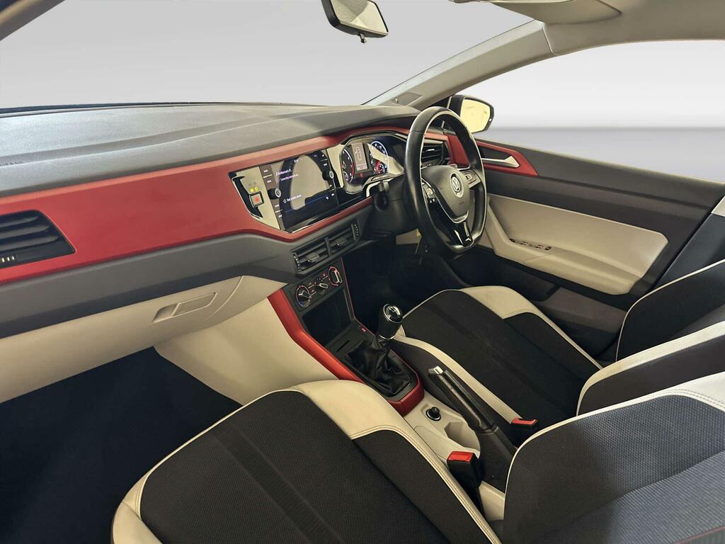 Volkswagen Polo 1.0 Tsi 95 Match  #10
