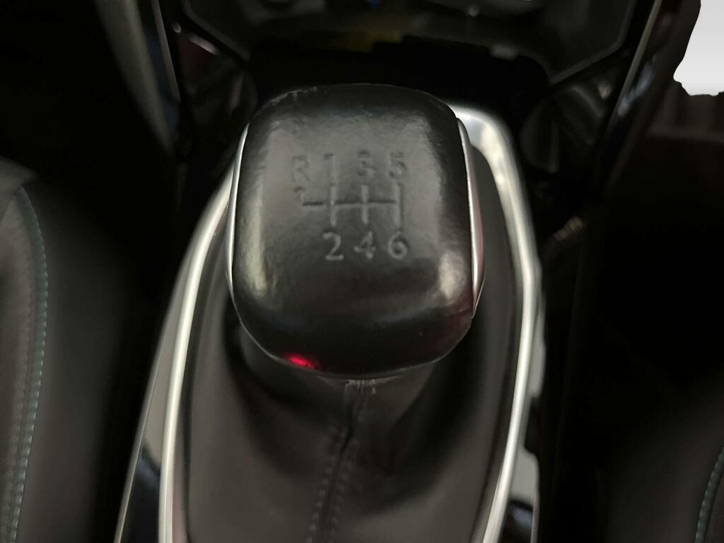 Peugeot 2008 1.2 Puretech Active Premium-plus White #23