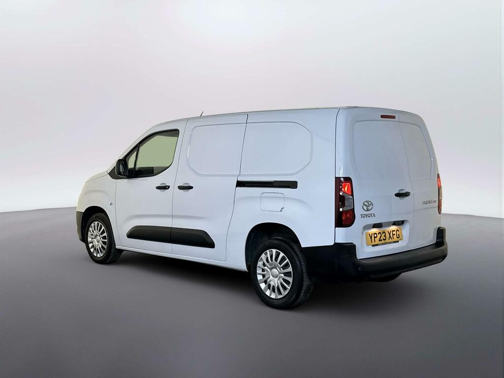 Toyota Proace City 1.5 Bluehdi Icon Long Panel Van White #6