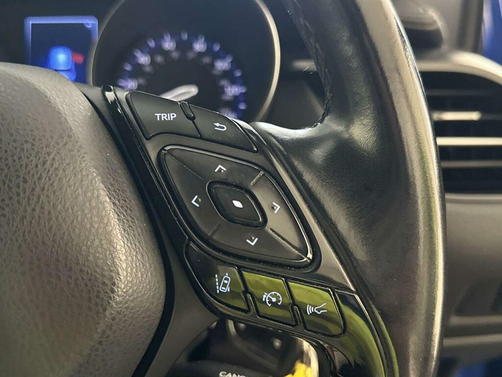 Toyota C-Hr Dynamic Grey #17
