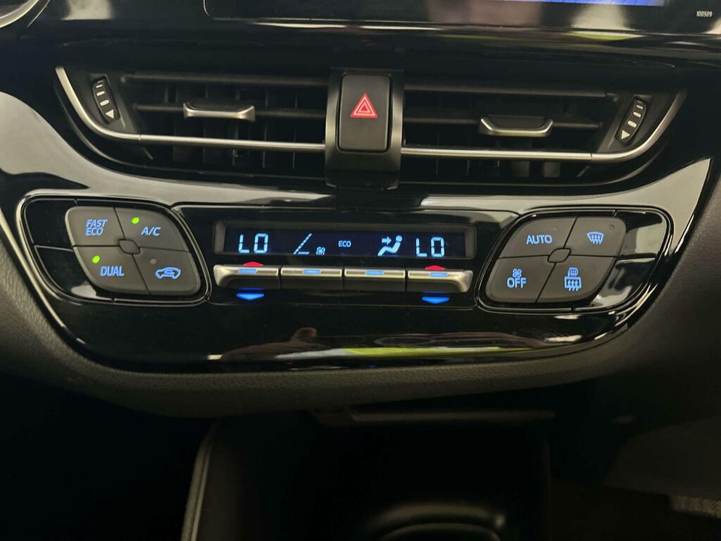 Toyota C-Hr Dynamic Grey #23