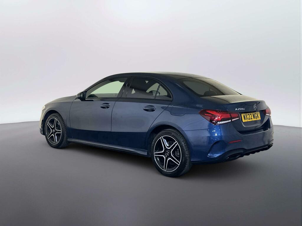 Mercedes-Benz A Class 1.3 A250e 15.6Kwh Amg Line Edition Executive Sal Blue #6