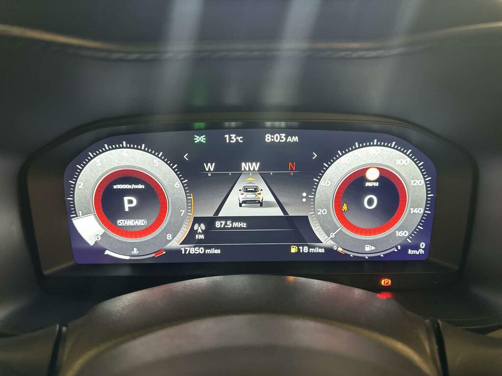 Nissan Juke N-connecta Grey #16