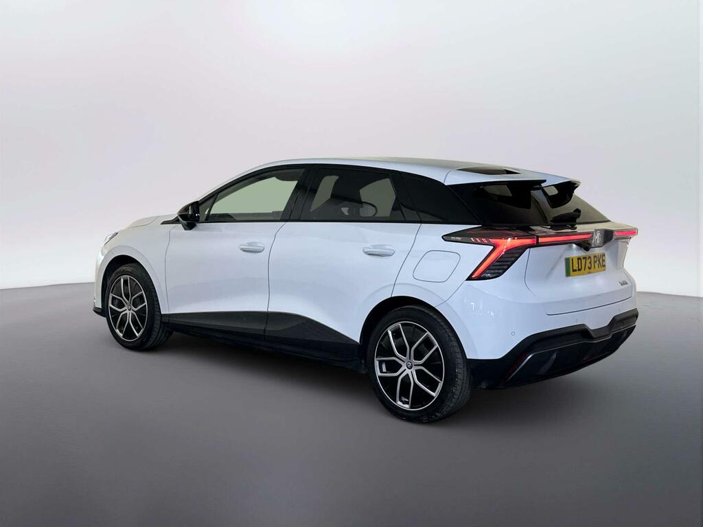 MG MG4 64Kwh Trophy Long Range Hatchback Aut White #6