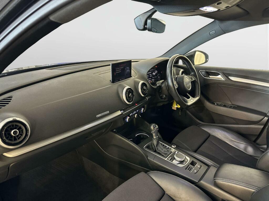 Audi A3 30 Tdi 116 Black Edition Grey #10