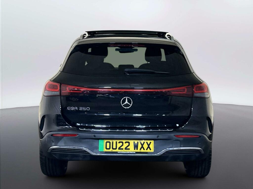 Mercedes-Benz EQA Amg Line White #7