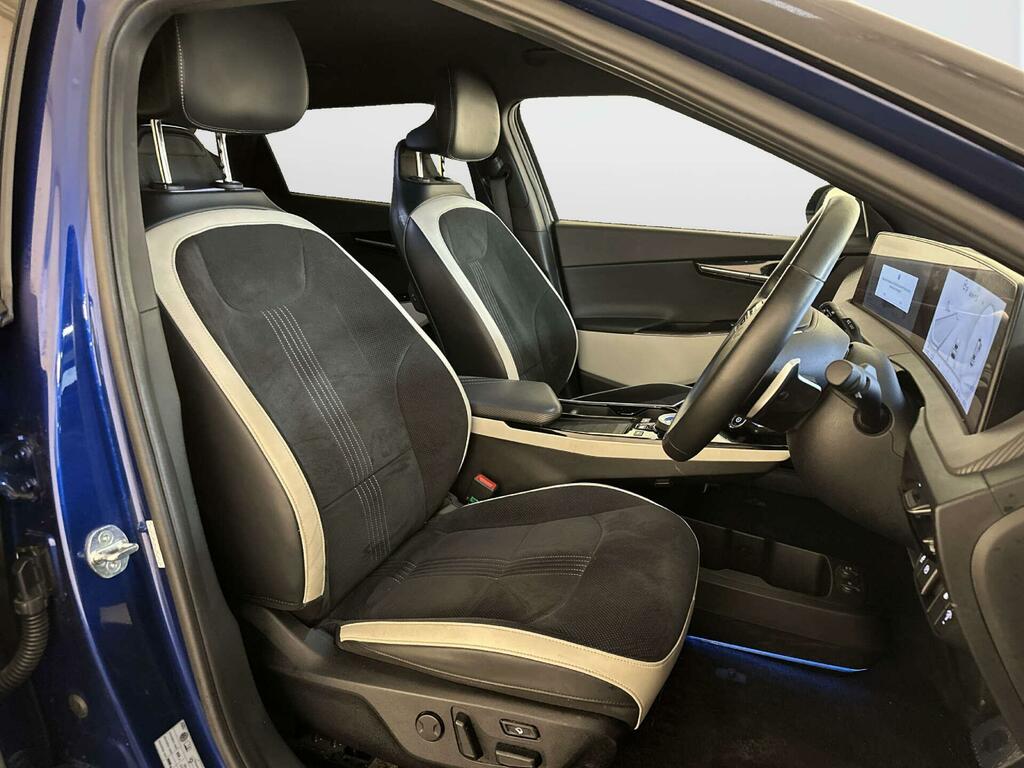 Kia EV6 77.4Kwh Air Hatchback #11