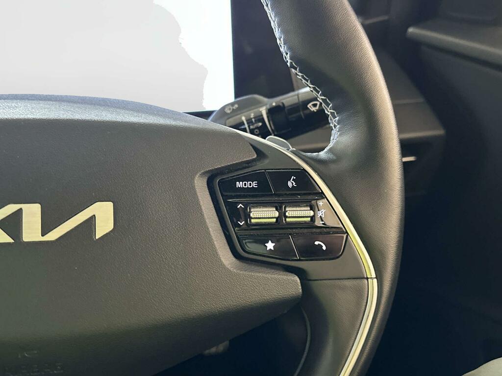 Kia EV6 77.4Kwh Air Hatchback #17