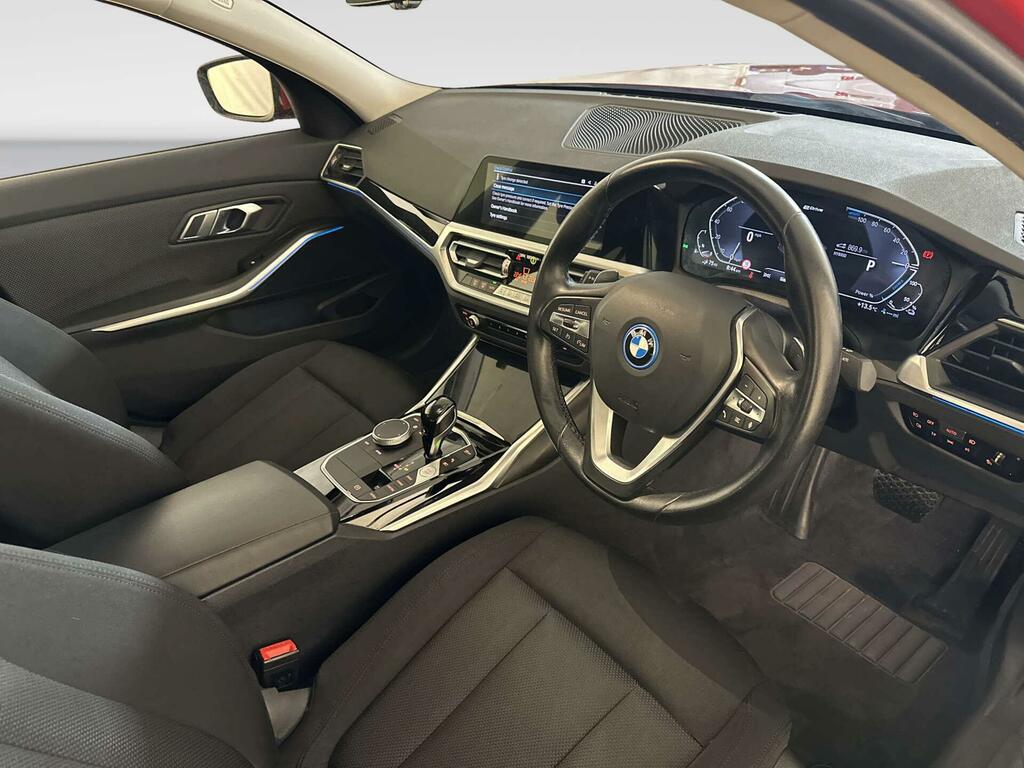 BMW 3 Series Se Pro White #13