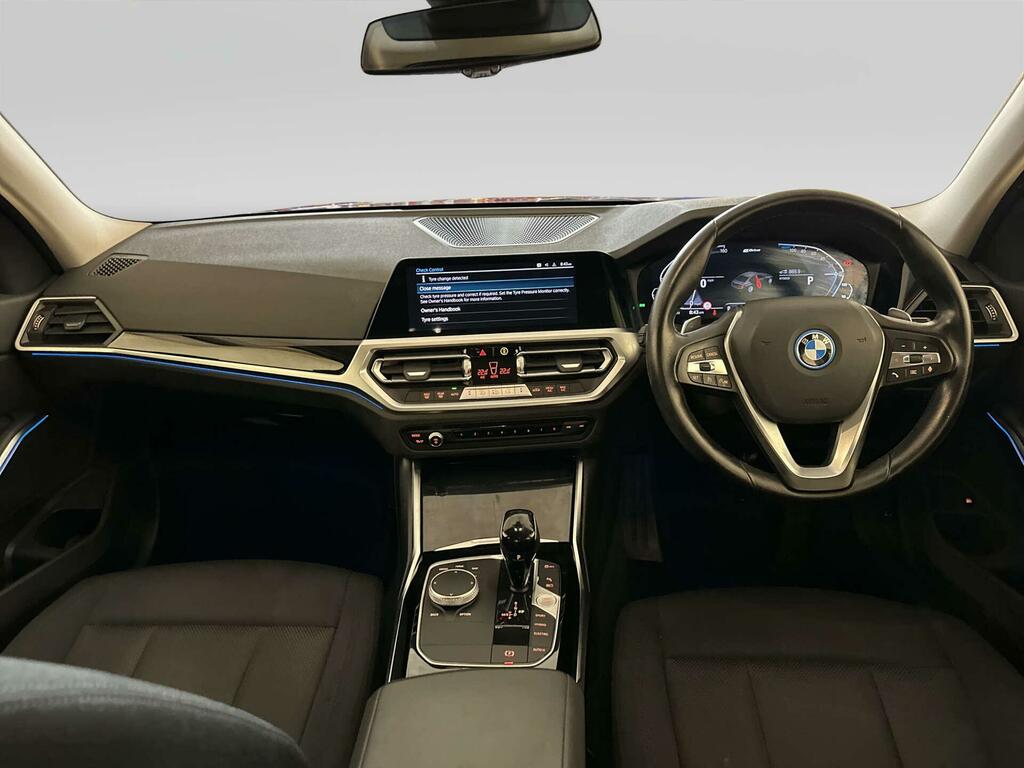 BMW 3 Series Se Pro White #2