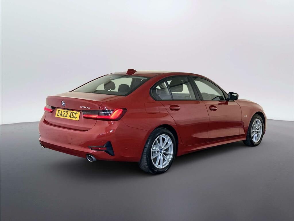 BMW 3 Series Se Pro White #8