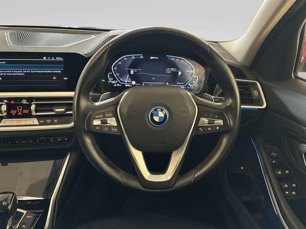 BMW 3 Series Se Pro White #14