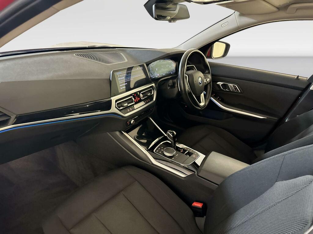 BMW 3 Series Se Pro White #10