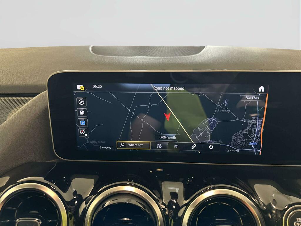 Mercedes-Benz GLA Class Suv Black #20