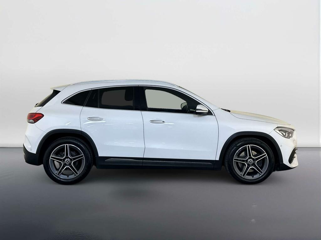 Mercedes-Benz GLA Class Suv Black #9
