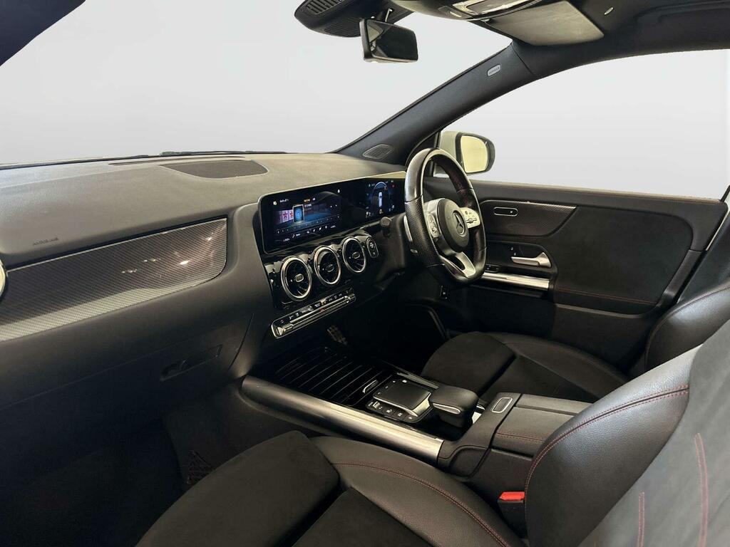 Mercedes-Benz GLA Class Suv Black #10