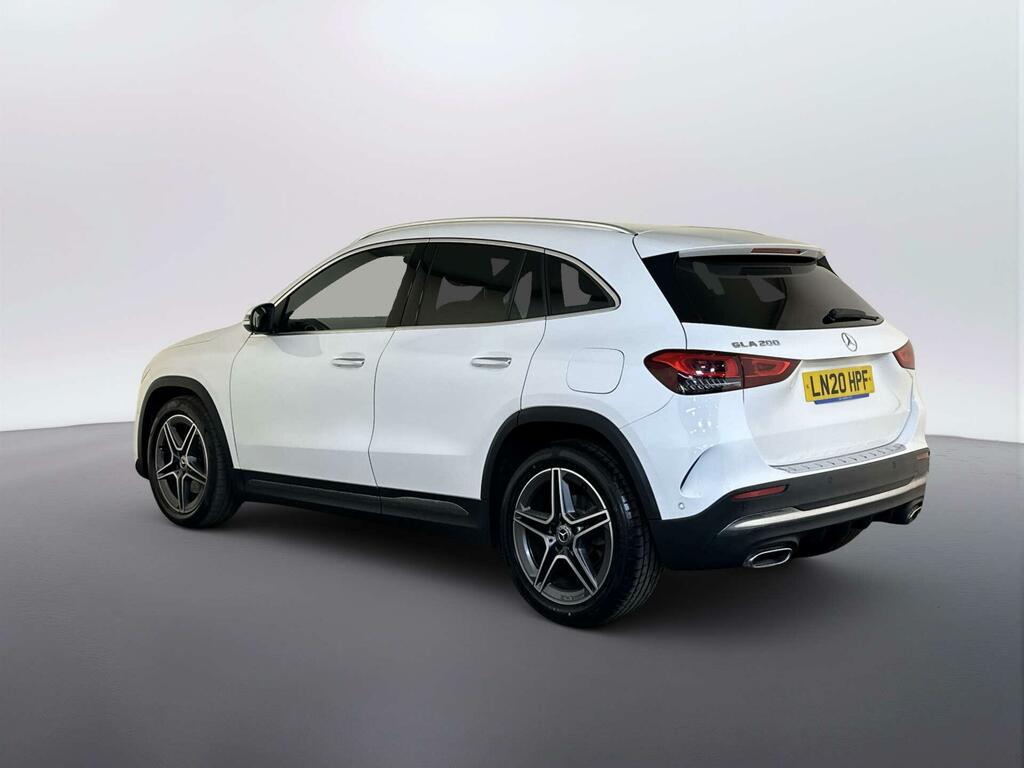 Mercedes-Benz GLA Class 1.3 Gla200 Amg Line Executive Suv 7G- White #6
