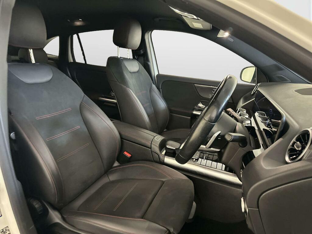 Mercedes-Benz GLA Class Suv Black #11