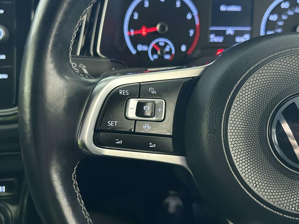 Volkswagen T-Roc Hatchback Blue #15