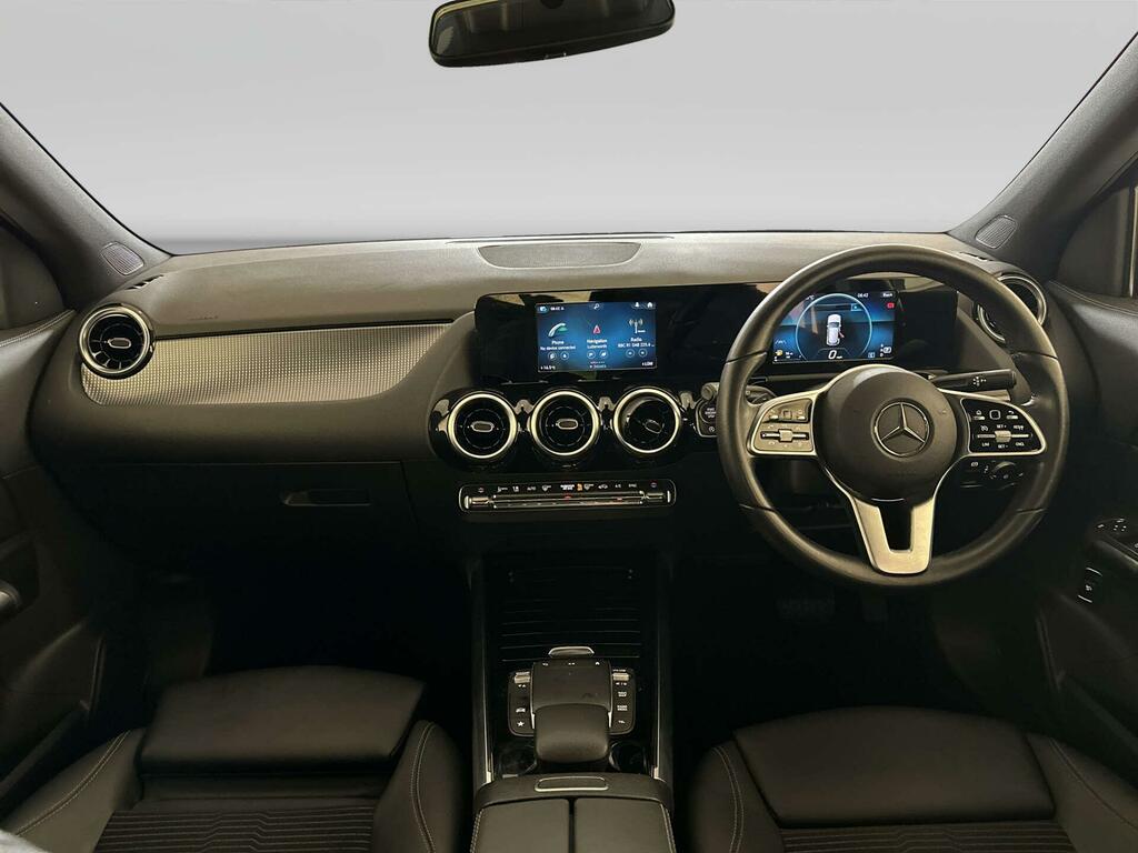 Mercedes-Benz GLA Class 1.3 Gla200 Sport Suv 7G-dct Euro 6 Ss Black #2
