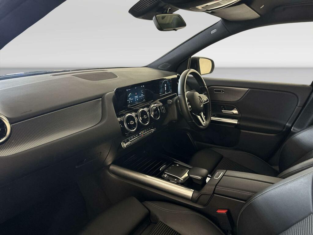 Mercedes-Benz GLA Class 2021 21 Gla Grey #10