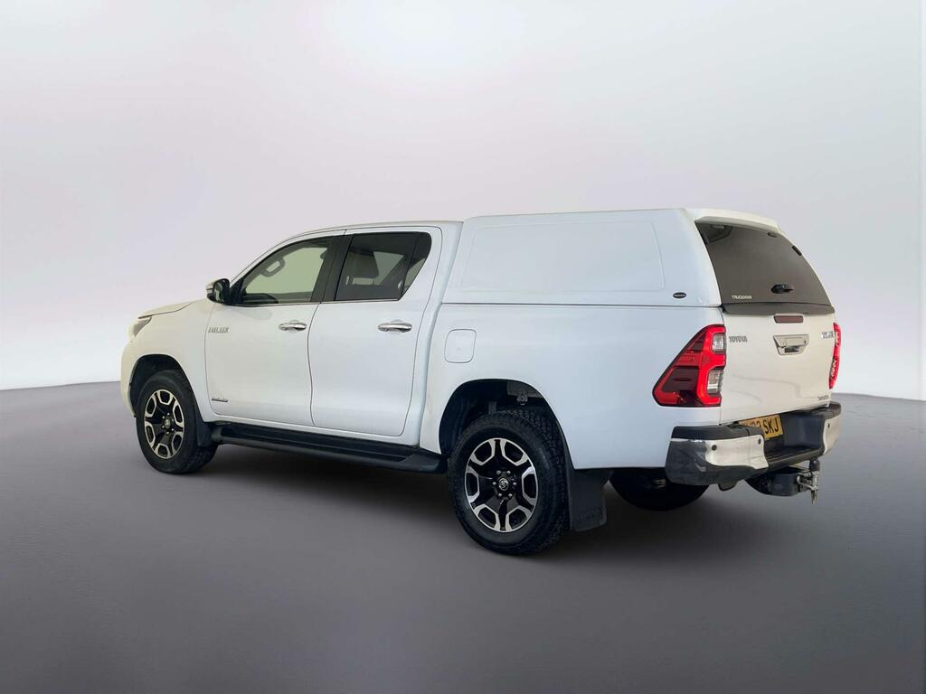Toyota HILUX 2.4 D-4d Invincible Pickup Double Cab A White #6