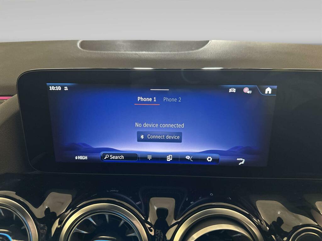 Mercedes-Benz EQA Sport Black #21