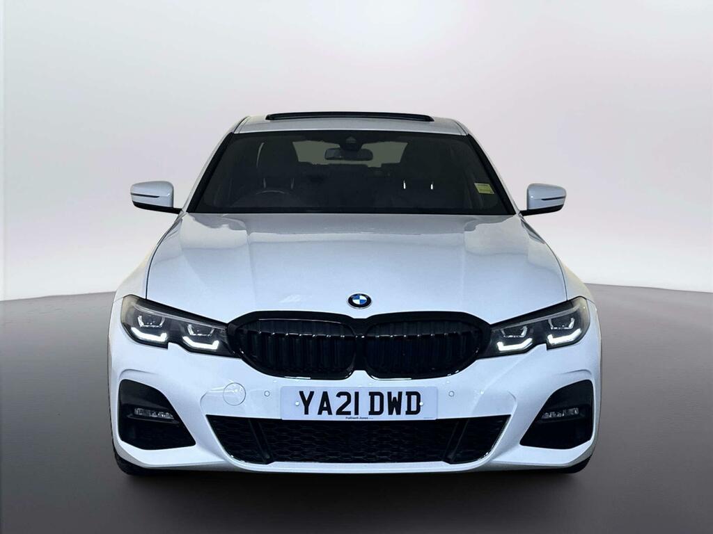 BMW 3 Series 2.0 320I M Sport Saloon Xdrive Eur YA21DWD White #3